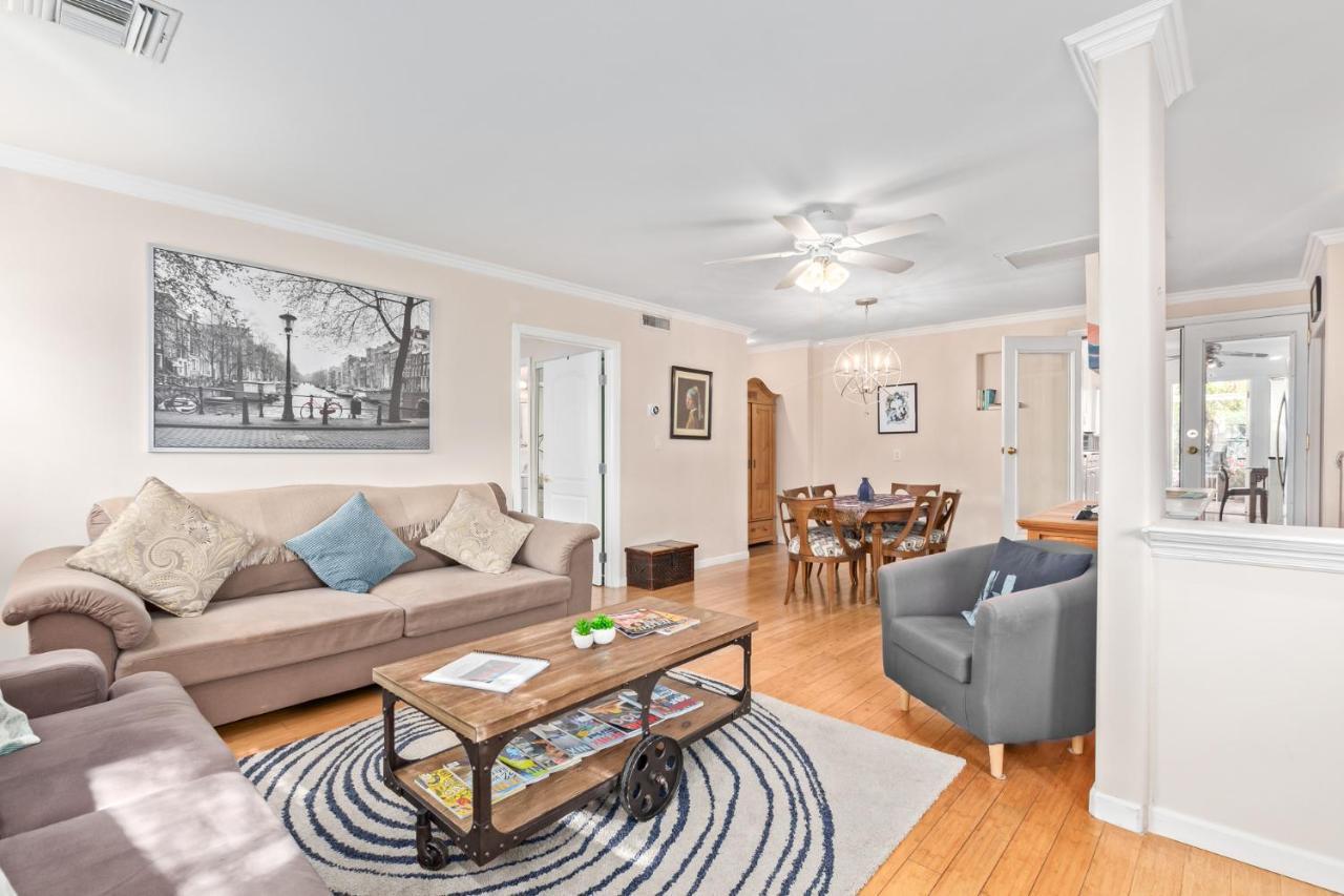 Desert Rose Villas - Private One Bedroom In Old Town Scottsdale Bagian luar foto