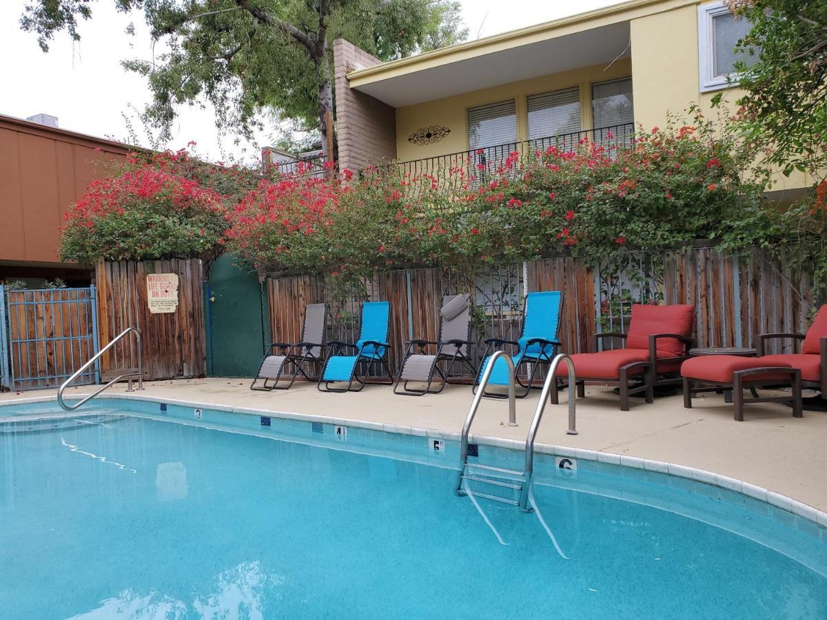 Desert Rose Villas - Private One Bedroom In Old Town Scottsdale Bagian luar foto